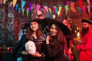 Halloweenfeest DJ Show gelderland arnhem nijmegen doetinchem duiven westervoort apeldoorn oss ede tiel brabant den bosch elst lingewaard uden etherity verhuur