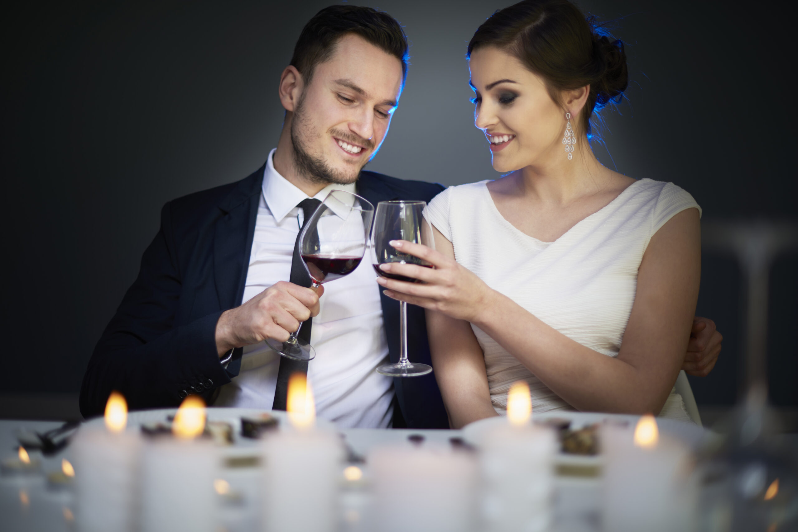 Trouwfeest Bruiloft DJ Show boeken gelderland arnhem nijmegen doetinchem duiven westervoort apeldoorn oss ede tiel brabant den bosch elst lingewaard uden etherity verhuur